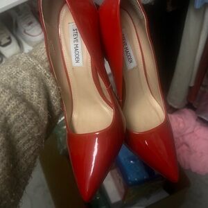 Steve Madden patent red pumps worn once